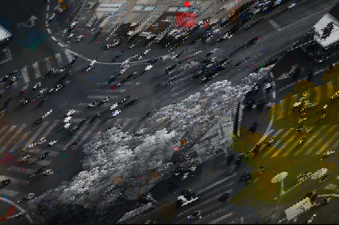 אתרוגים, סוכות ושירים • ערב חג במאה שערים