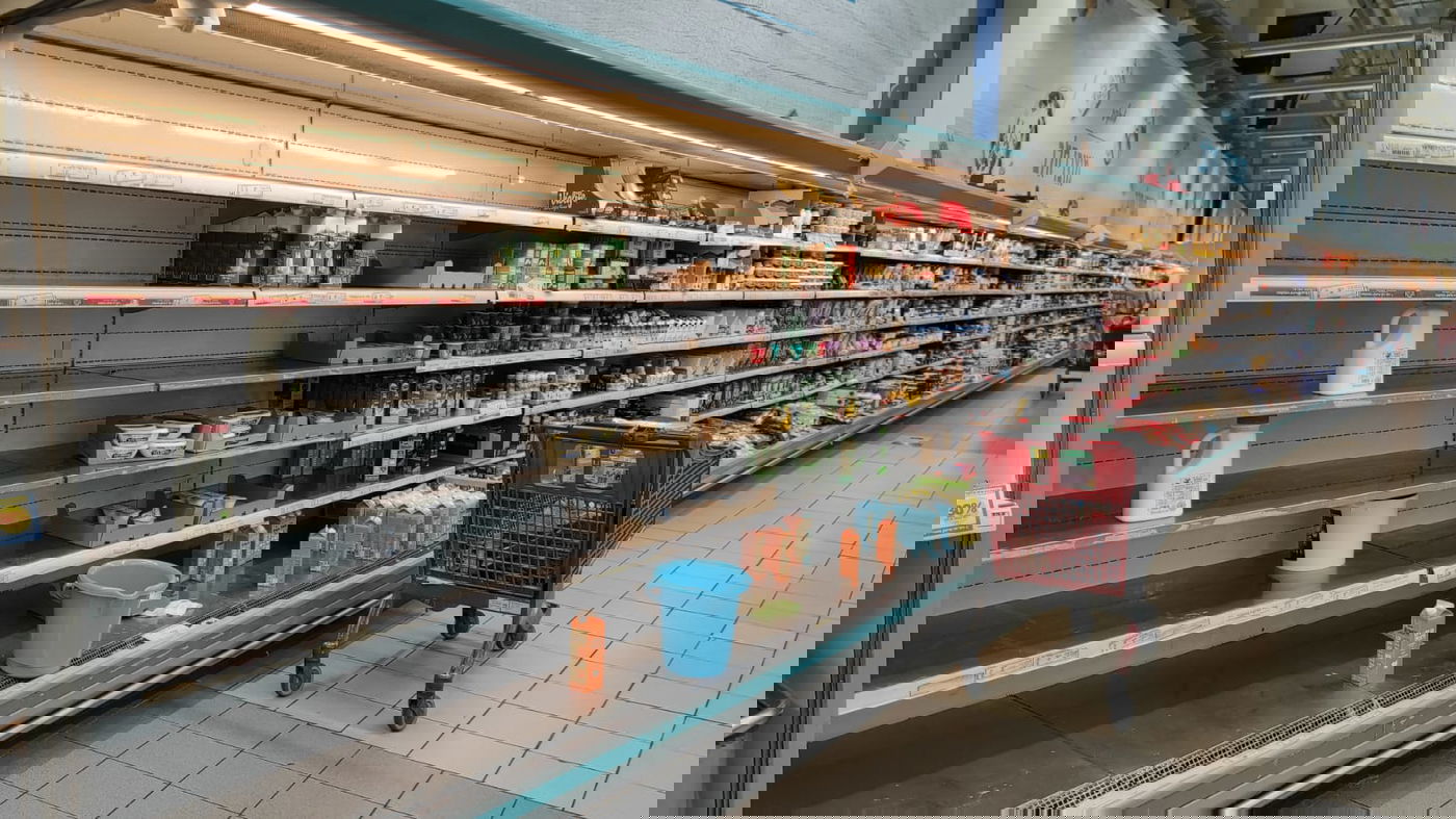 ערב חג הסוכות: מחסור חמור בחלב וירק בריכוזים החרדיים