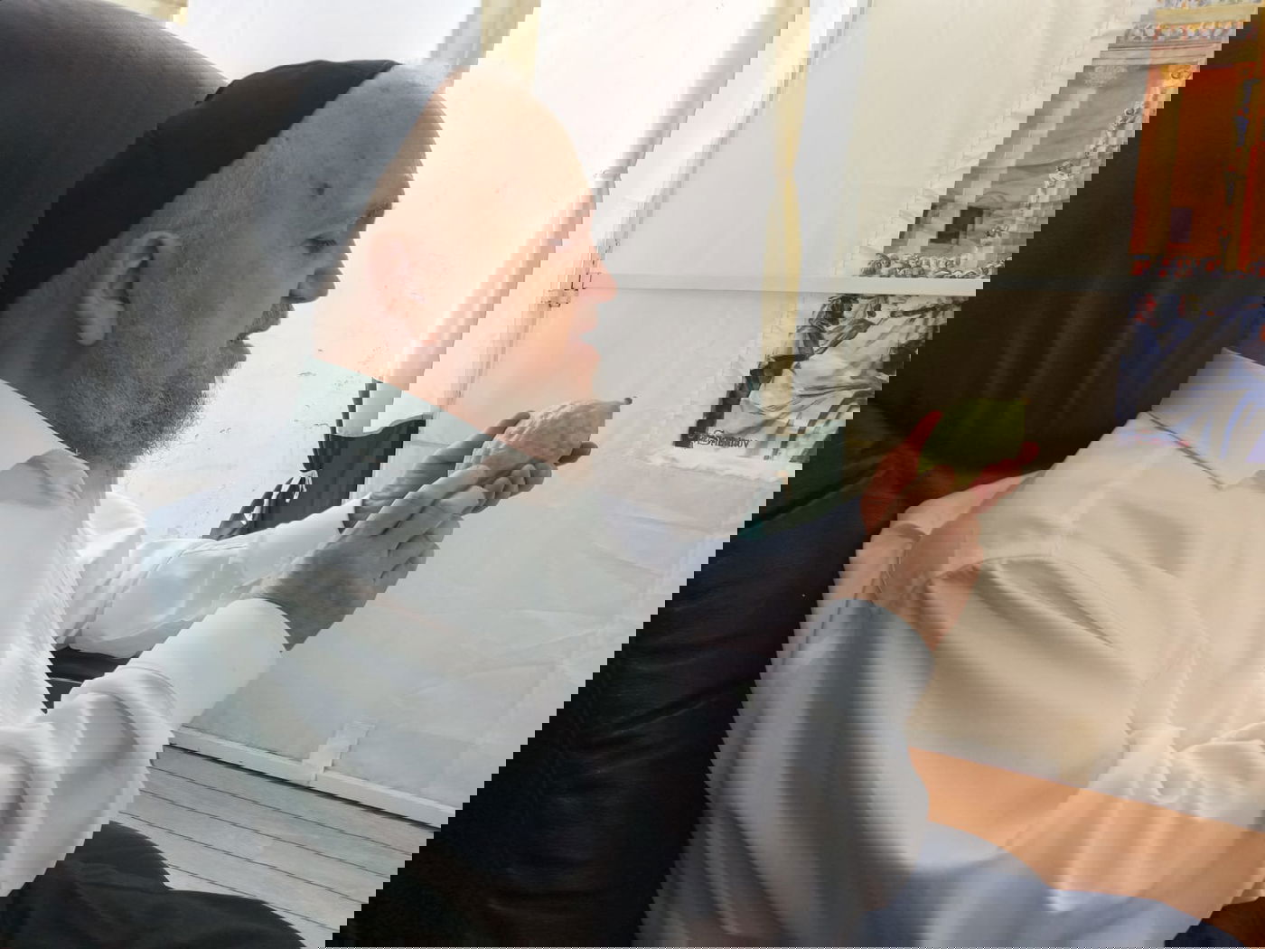 תיעוד: חג הסוכות במעונו של הגר"מ מאזוז