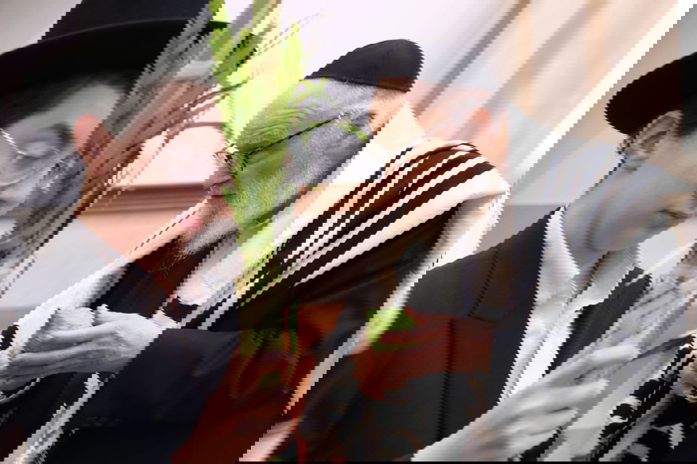 תיעוד: ראשי ישיבת סלבודקא בתפילת החג