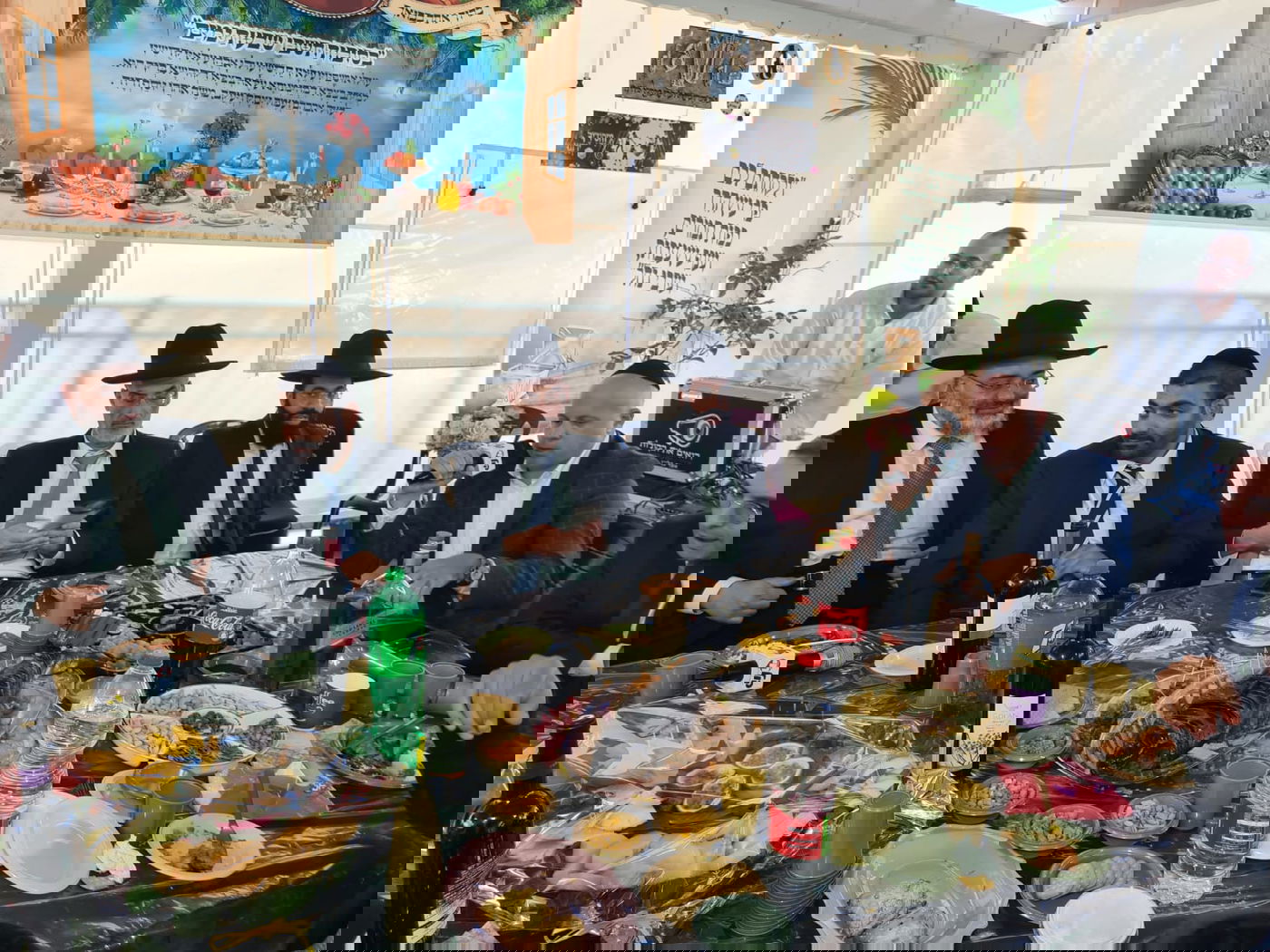 תיעוד: שמחת חג בסוכת ח"כ מיכאל מלכיאלי