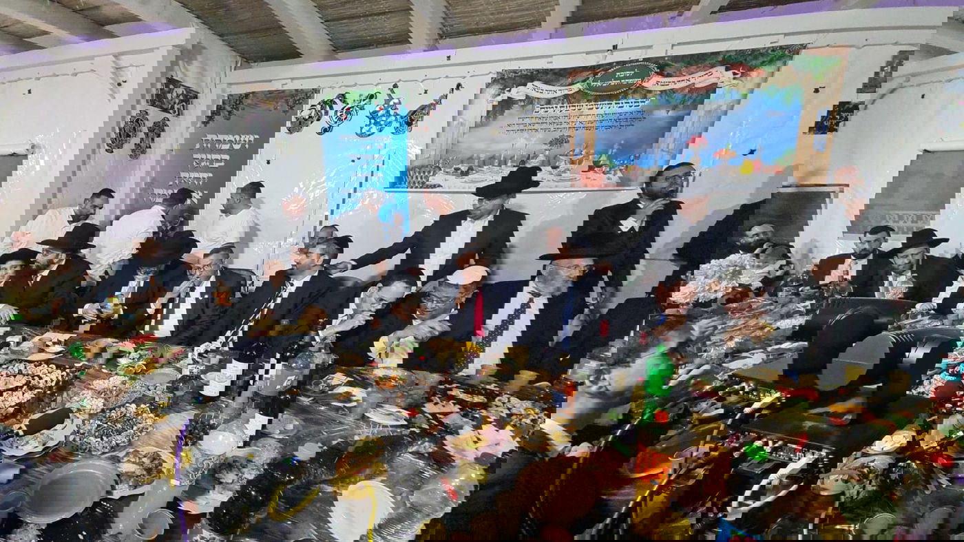 תיעוד: שמחת חג בסוכת ח"כ מיכאל מלכיאלי