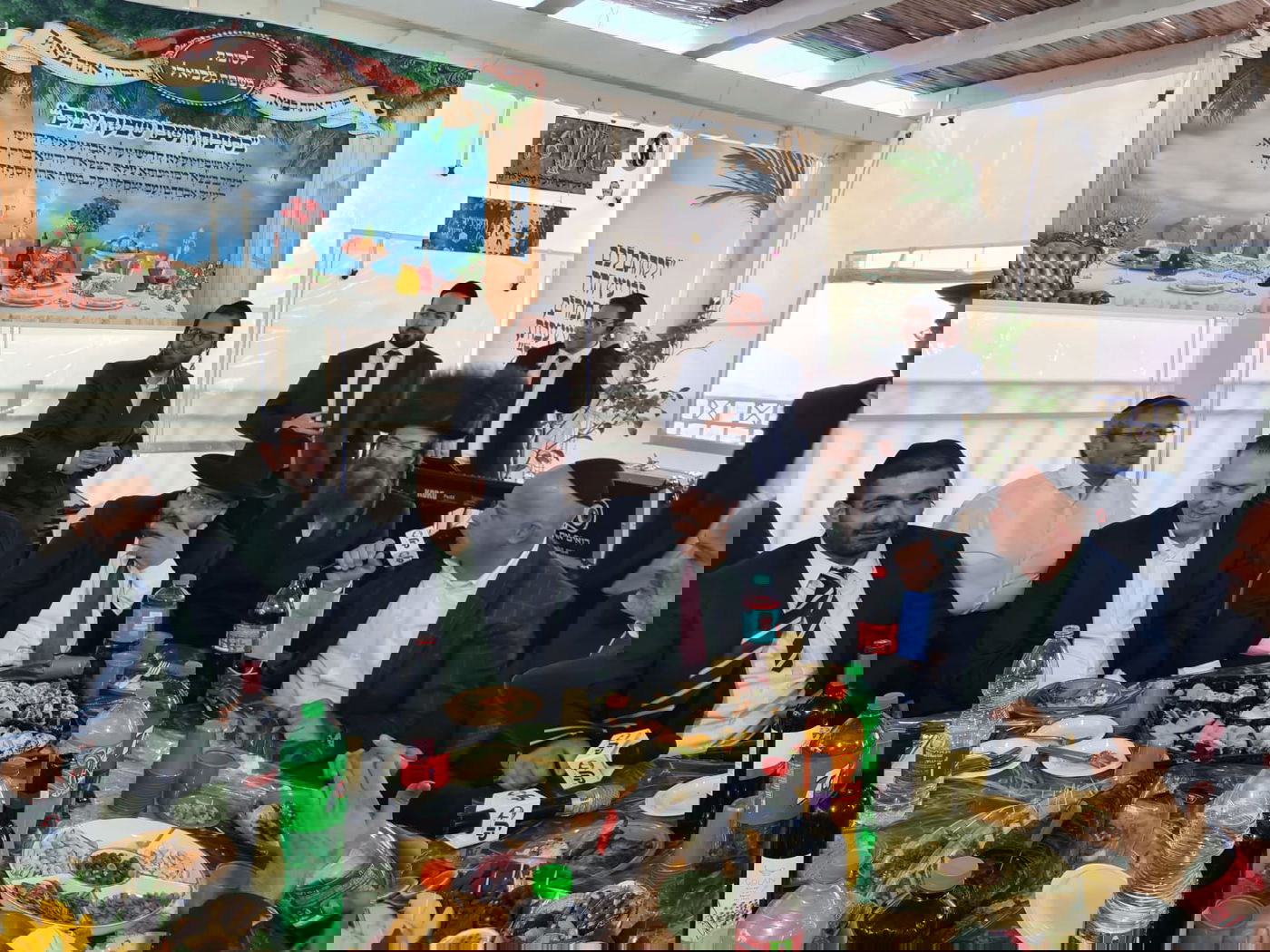 תיעוד: שמחת חג בסוכת ח"כ מיכאל מלכיאלי