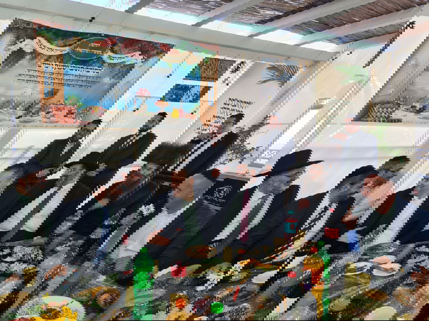 תיעוד: שמחת חג בסוכת ח"כ מיכאל מלכיאלי