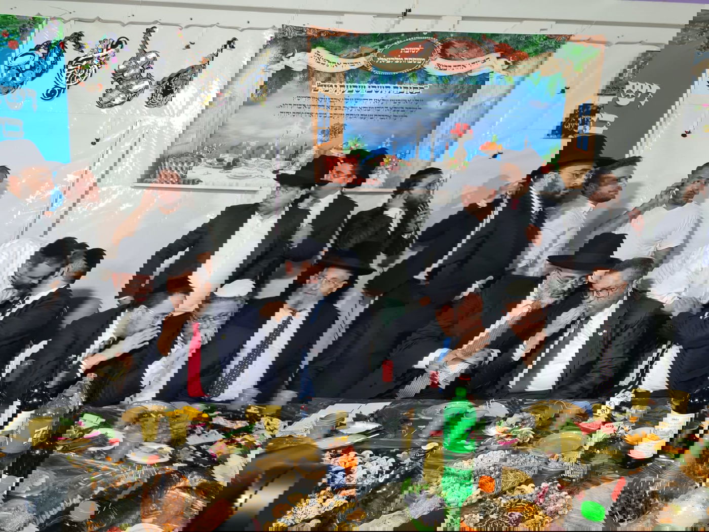 תיעוד: שמחת חג בסוכת ח"כ מיכאל מלכיאלי