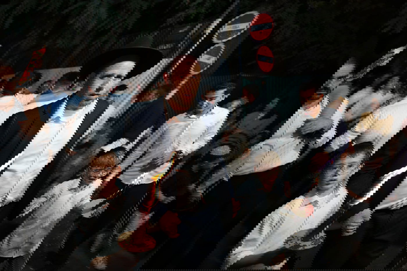 ישיבת רש"י: הכנסת ס"ת ושמחת בית השואבה