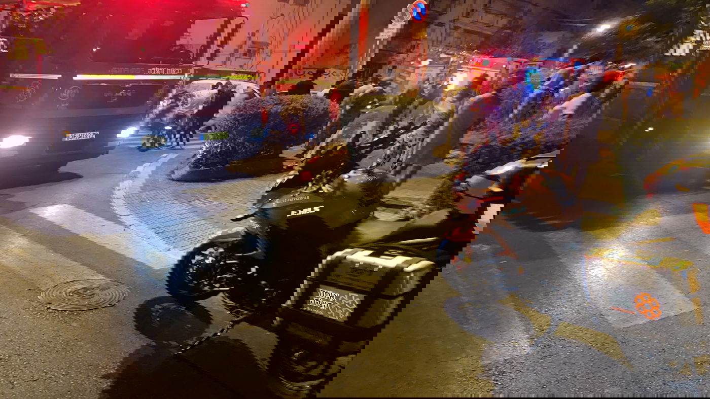 בשריפה בפתח תקווה: ילד נפגע באורח אנוש