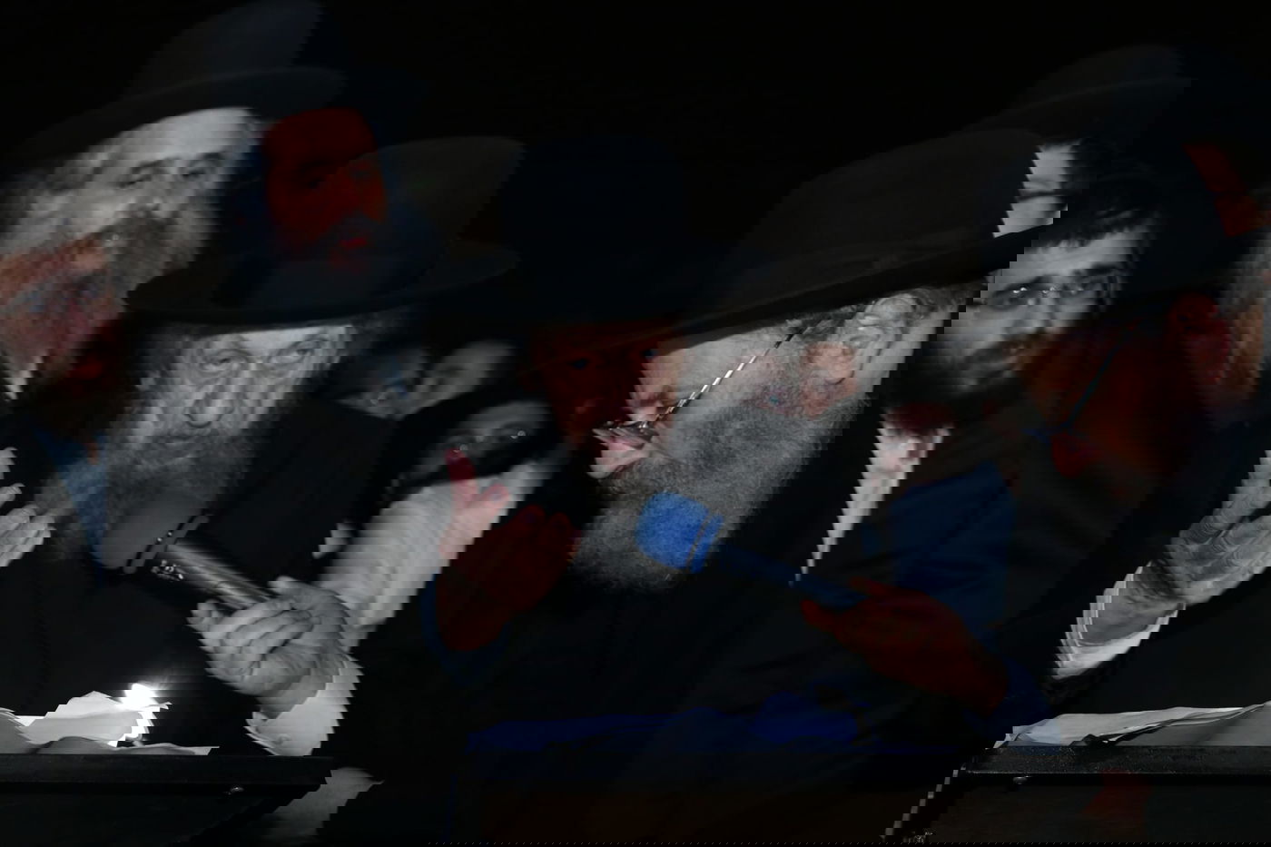 כשהגר"ד לנדו רקד עם המקל • צפו בתיעוד