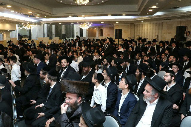 כך חגגו ב'פלג הירושלמי' את הקבלת פני רבו • תיעוד