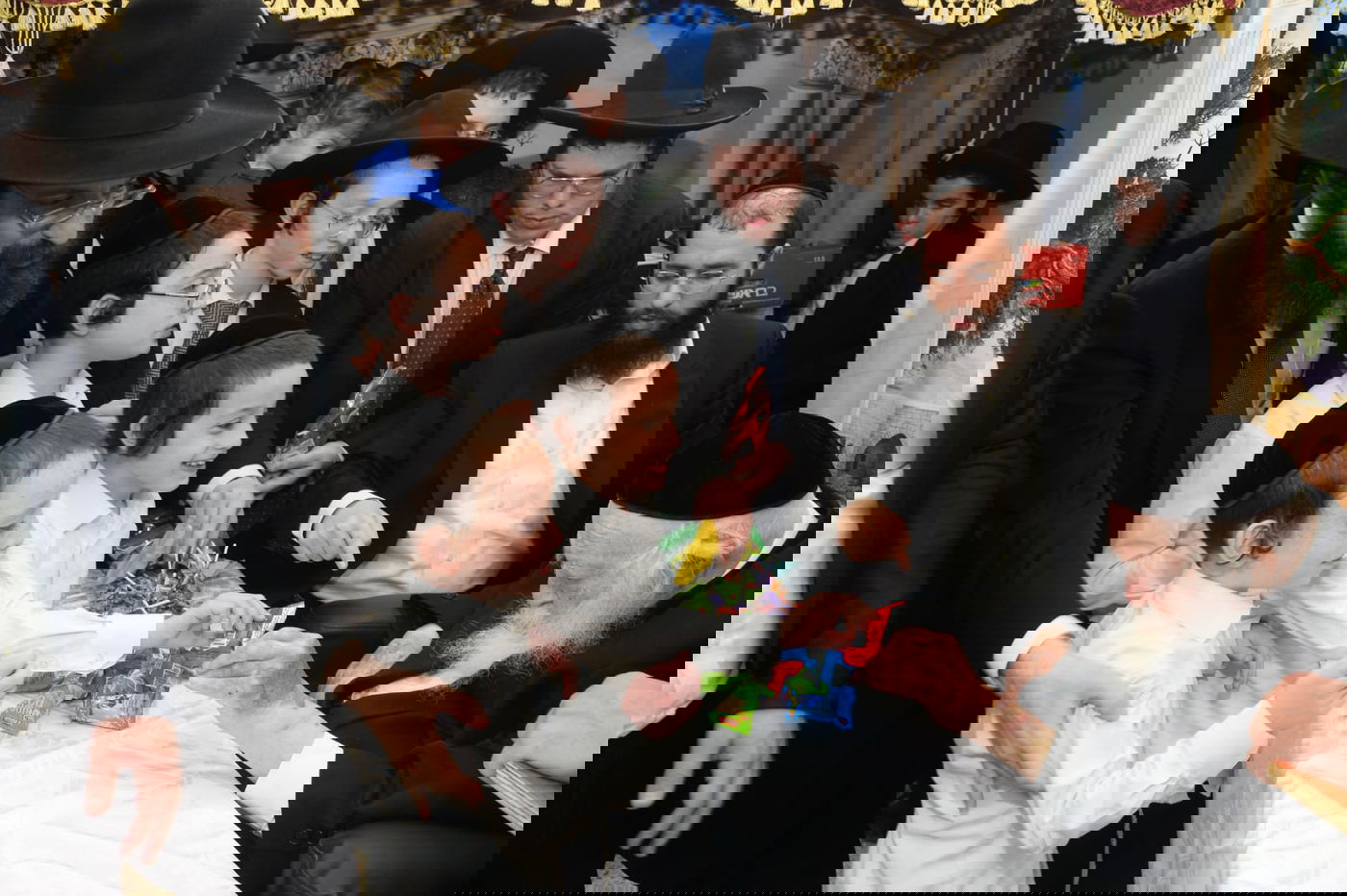 אלפים הקבילו את פני מרן שר התורה; תיעוד