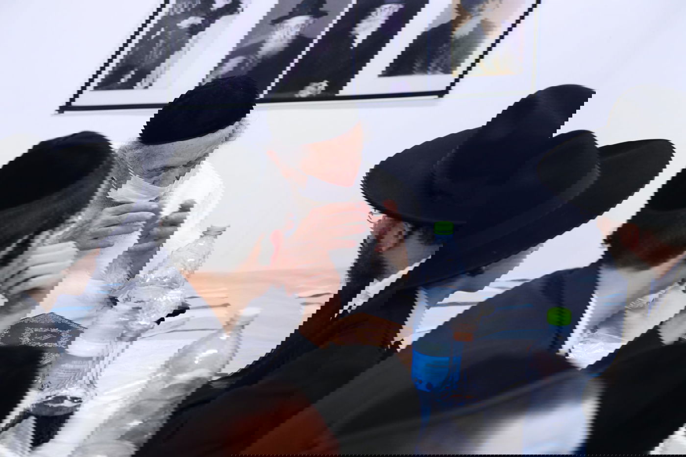 אלפים בשמחת בית השואבה ב'סלבודקא'