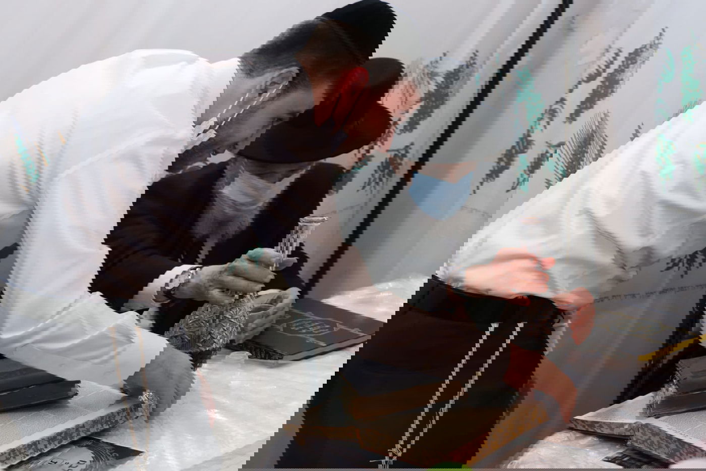 אלפים בשמחת בית השואבה ב'סלבודקא'