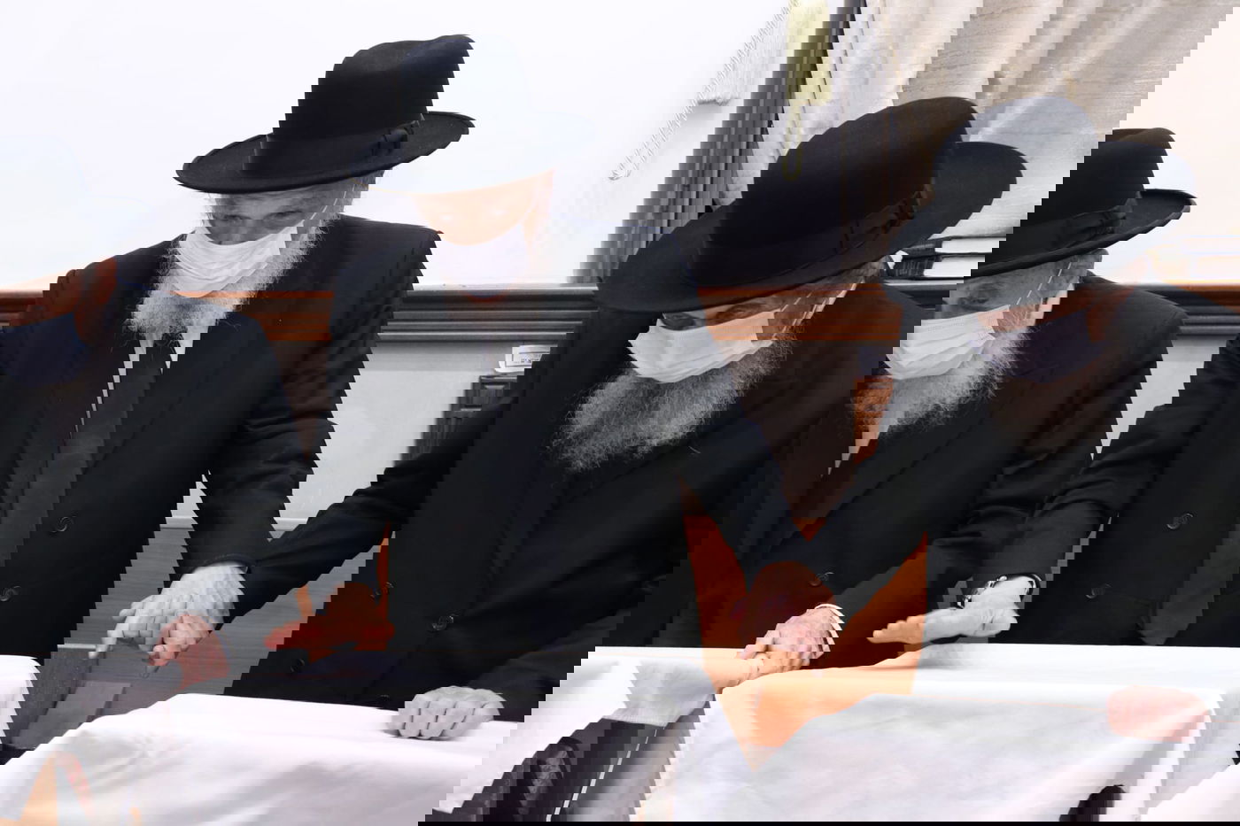 אלפים בשמחת בית השואבה ב'סלבודקא'