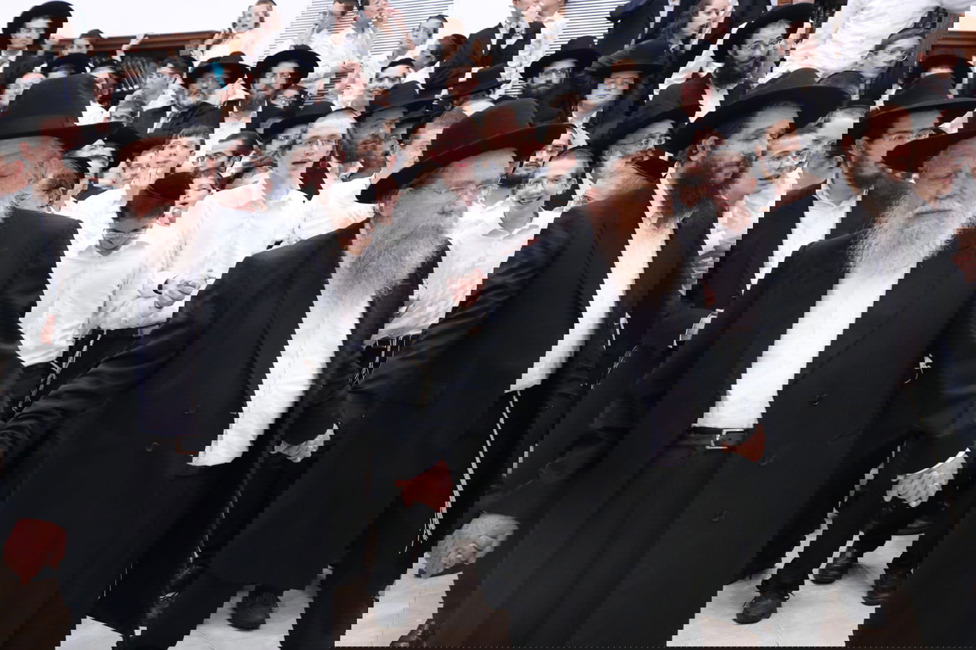 אלפים בשמחת בית השואבה ב'סלבודקא'