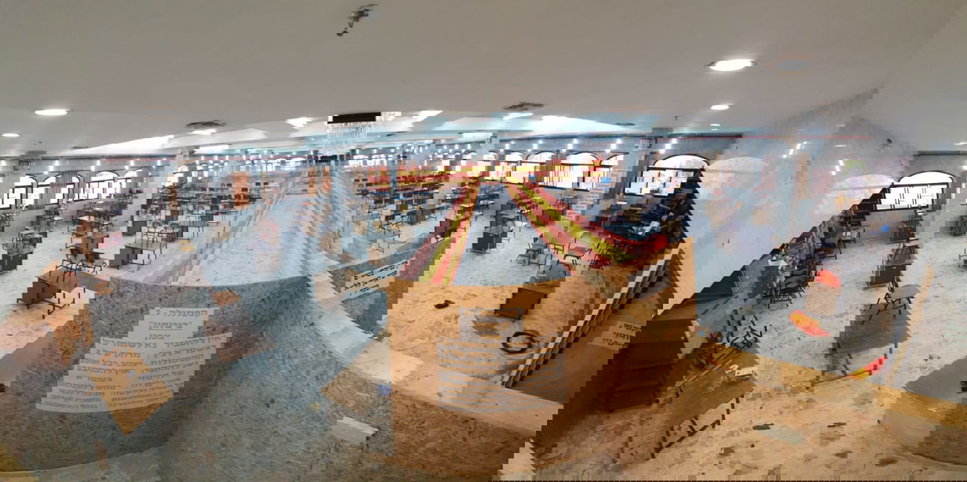 ה'קפסולות' בבנין ישיבת חסידות ויז'ניץ בבני ברק