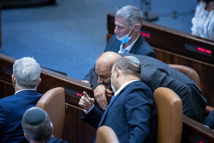 בנט ועבאס בכנסת