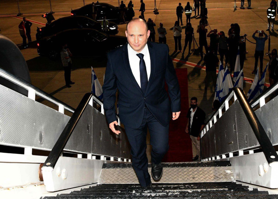 בנט עם המראתו הלילה