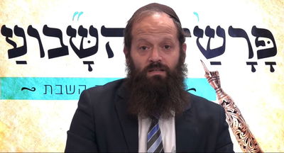 שמחת תורה עם הרב יצחק מאיר יעבץ