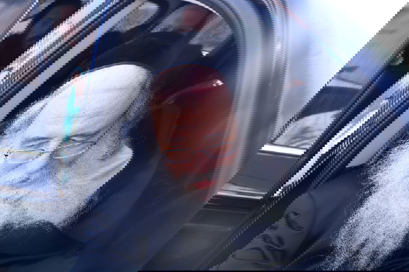 רגע לפני הבריחה: תיעוד מפגישת הגר"ש אלתר עם הגר"ד לנדו