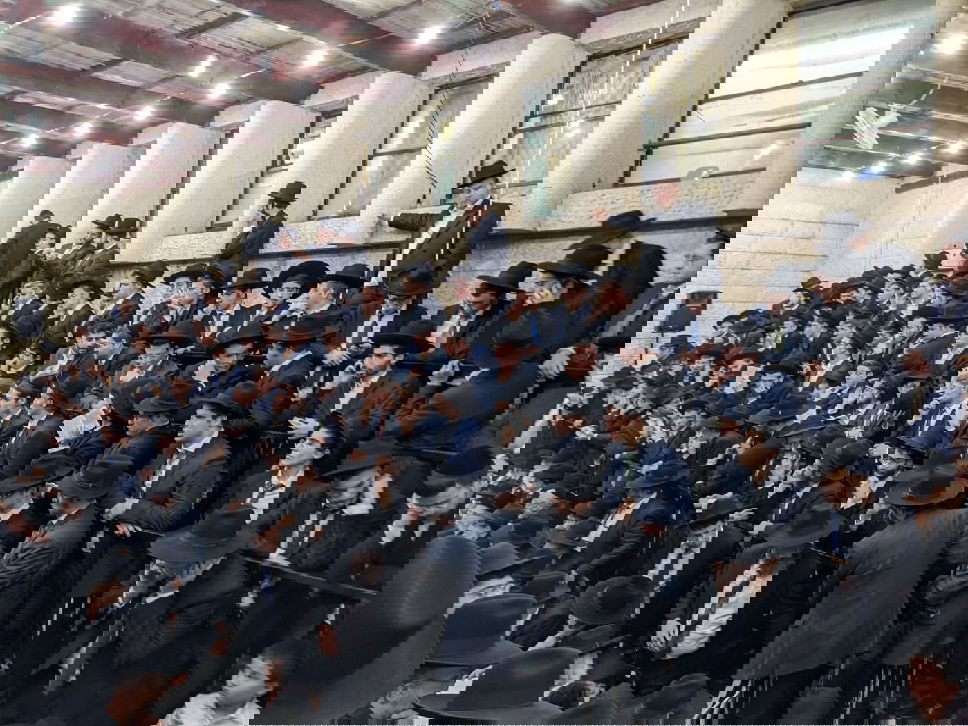 עם פראנצ'עס: שמחת בית השואבה ב'פחד יצחק'