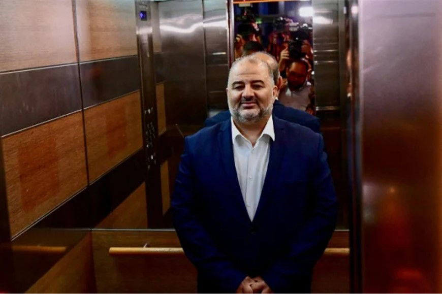 משבר בממשלה? עבאס מנפץ את הדיווחים