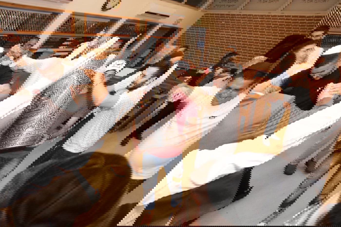 כך חגגו הקפות שניות בתל אביב • גלריה