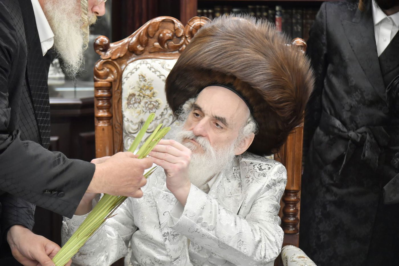 מראות הושענא רבה וחג הסוכות בויז'ניץ