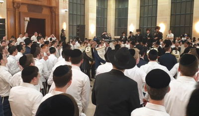 תיעוד: ה"הקפות שניות" של 'אור ישראל'