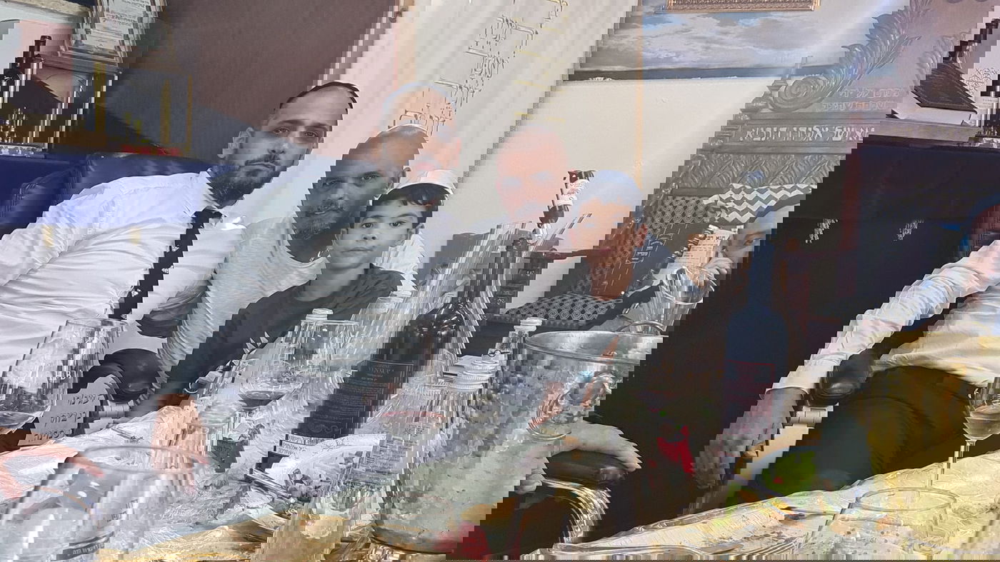 זופניק בכיכר • כל התמונות והנייעס של חגי תשרי