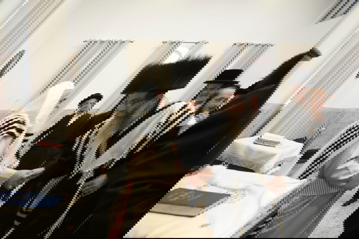 תיעוד: שמחת הברית לנין האדמו"ר מלעלוב י"ם