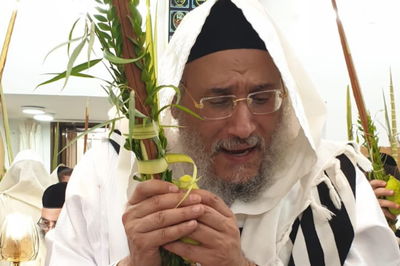 האדמו"ר רבי אברהם מסעוד יהודיוף, בחג סוכות האחרון