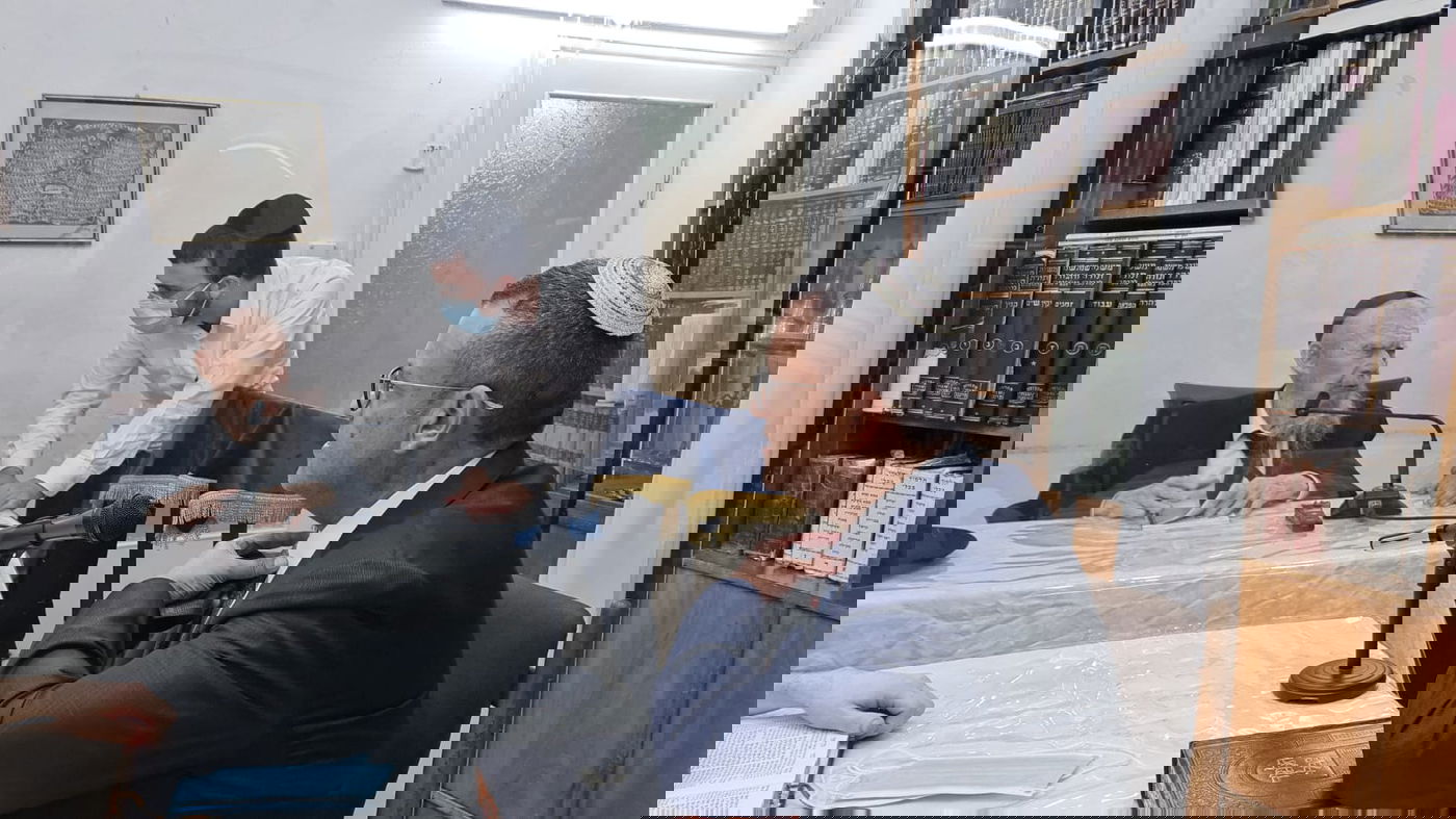 הרבנים בירכו את משה ליאון על הצלחת פרויקט התרבות