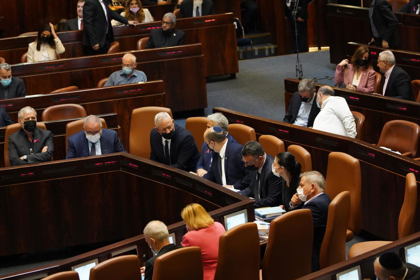 סקר: הליכוד מזנקת ל-35; ימינה יורדת ל-4