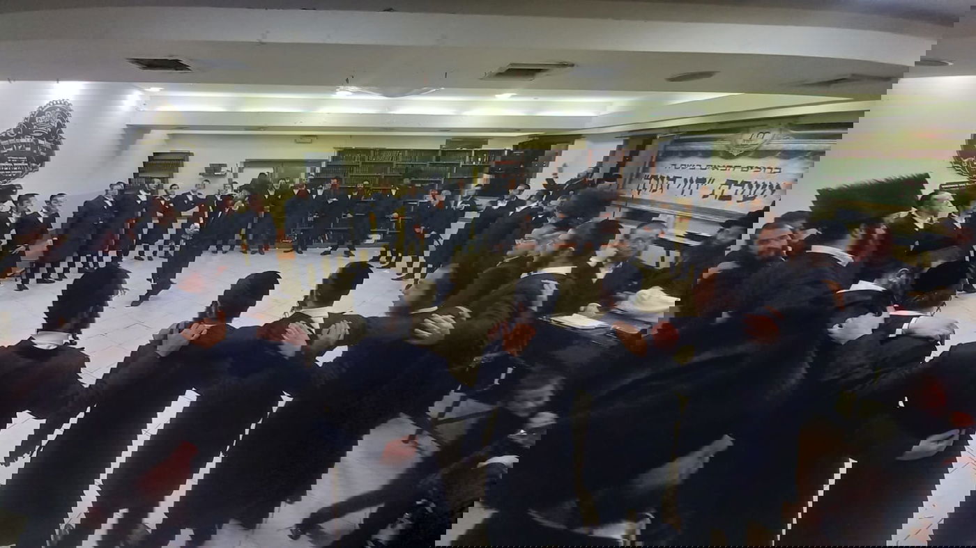 בחורי 'חיי תורה' חגגו הקפות שניות • תיעוד