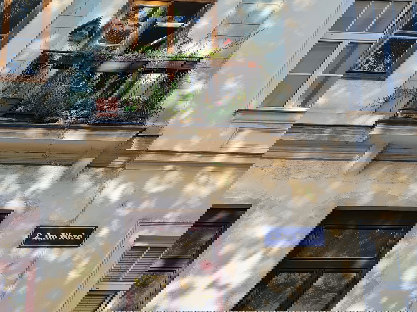 צמרמורת: הקשיש חזר למקום בו כמעט נהרג ובירך • תיעוד