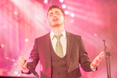 משה קליין השיק את אלבום הבכורה שלו