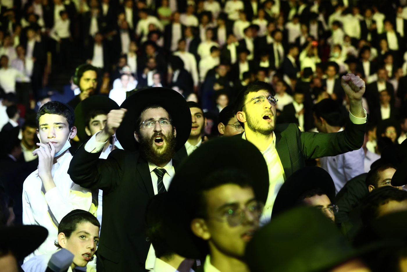 מעל 1,200 סיומים - בערב אחד; תיעוד