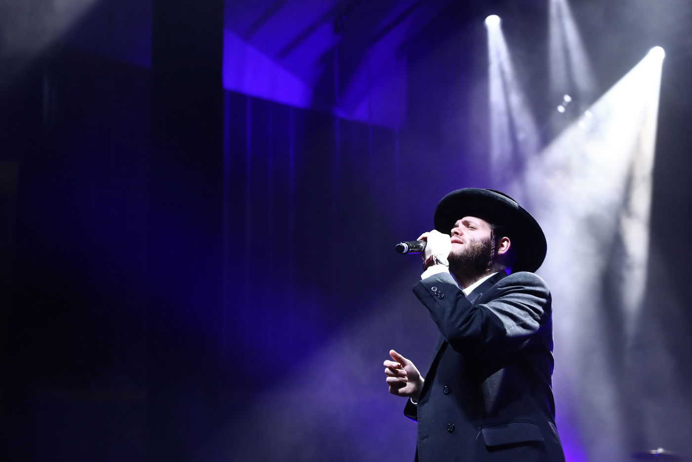 מעל 1,200 סיומים - בערב אחד; תיעוד