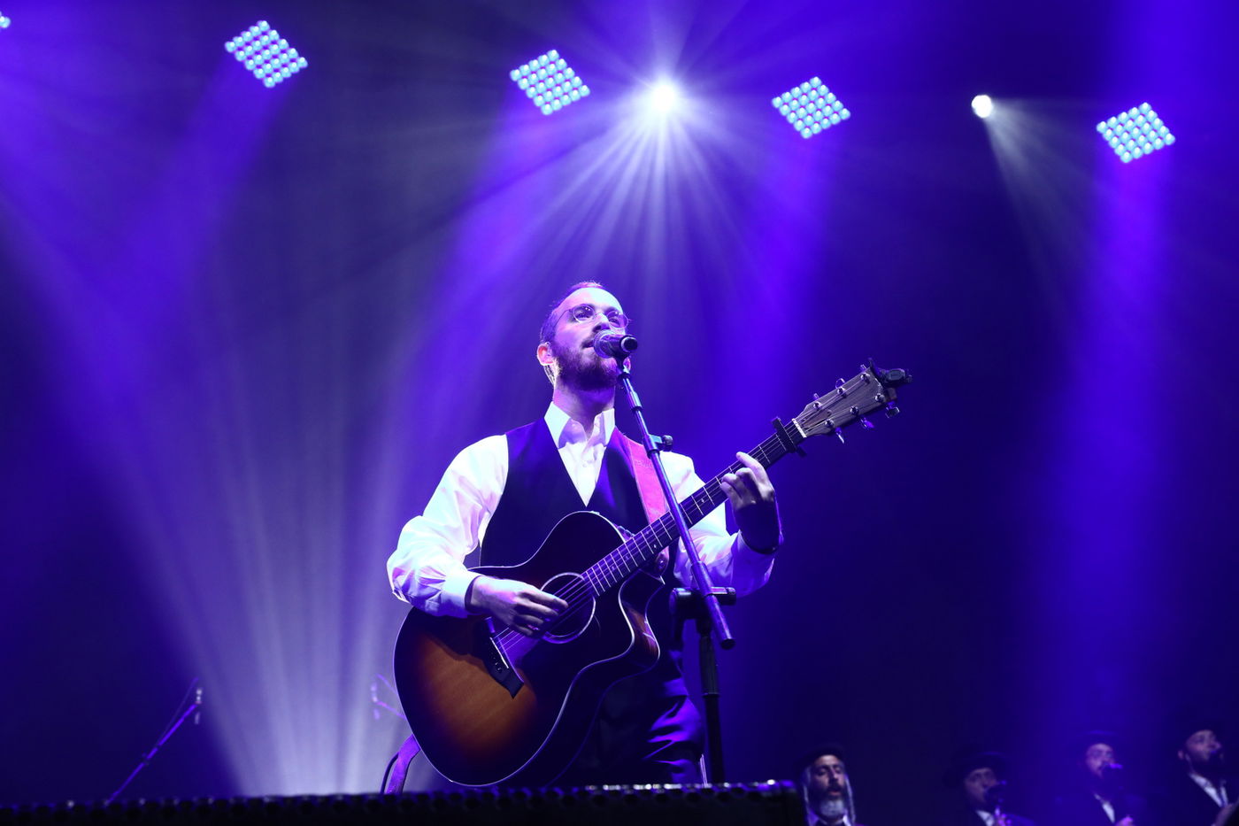 מעל 1,200 סיומים - בערב אחד; תיעוד