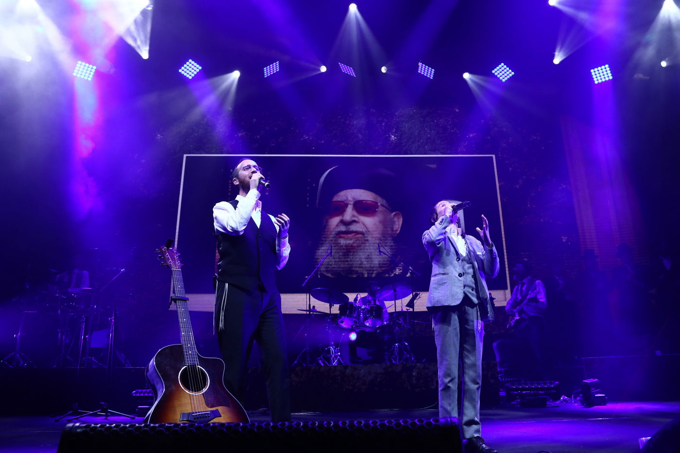 מעל 1,200 סיומים - בערב אחד; תיעוד