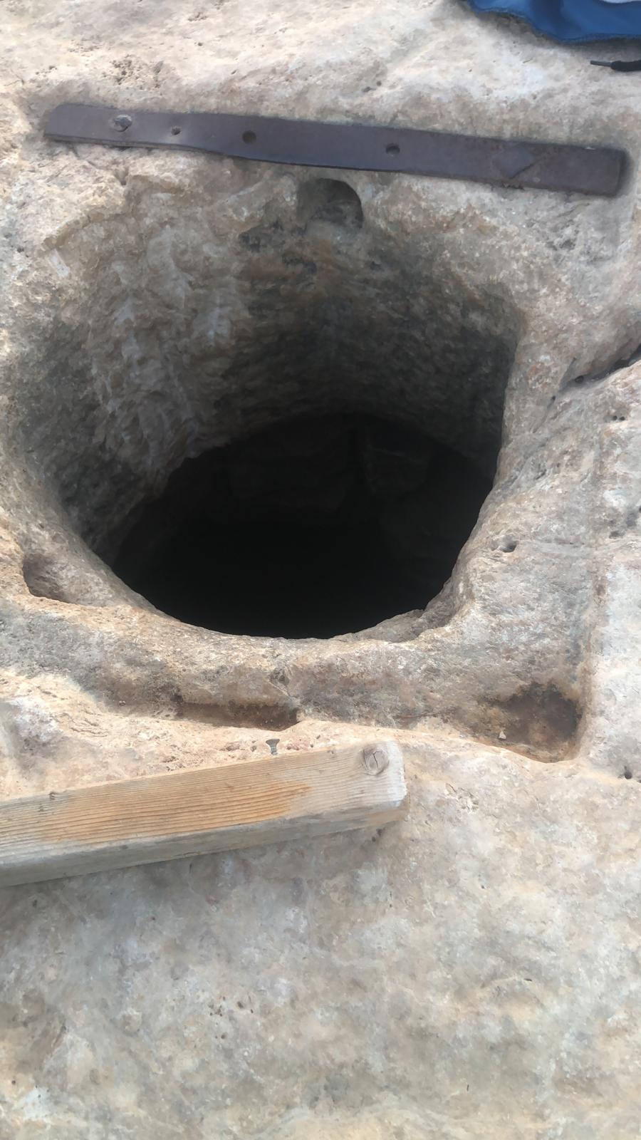 בן 19 טבל בבור מים ונלכד - עד שחולץ; צפו