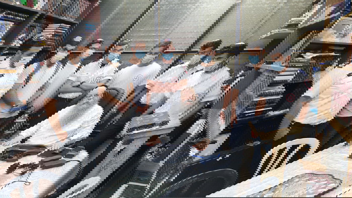 לפני תחילת 'זמן חורף': מד"א חיסנו והתברכו מראש הישיבה