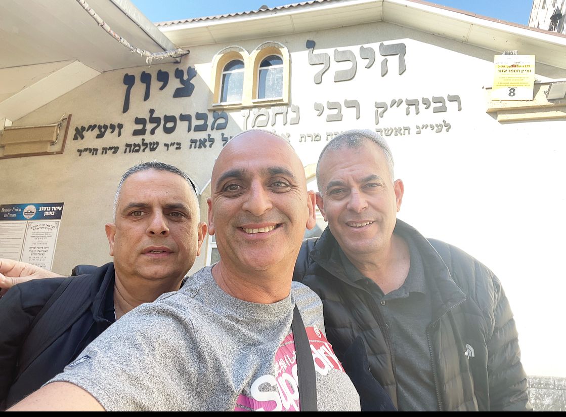 עם עשרות מעריצים: כוכב הילדים הגיע לציון באומן