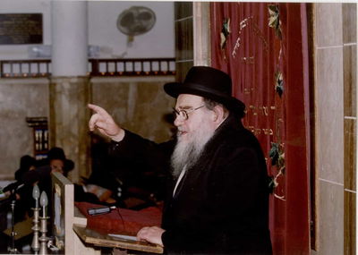 הגאון רבי אברהם ארלנגר זצ"ל