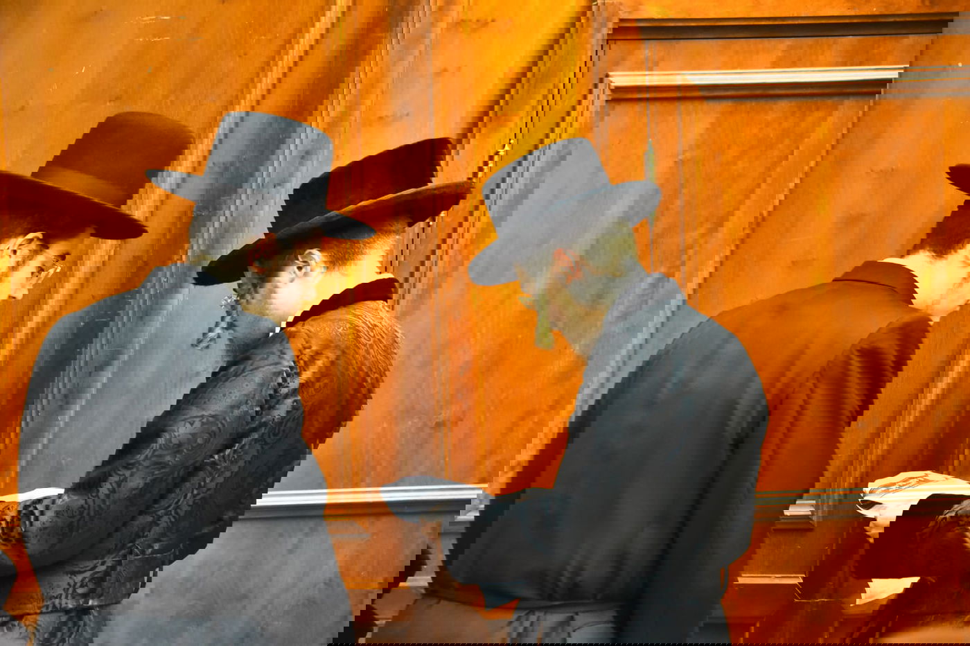 באמצע מבחן: האדמו"ר יצא מחדרו במפתיע