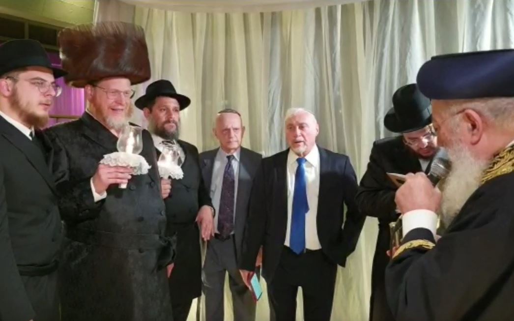 בשמחת החתונה