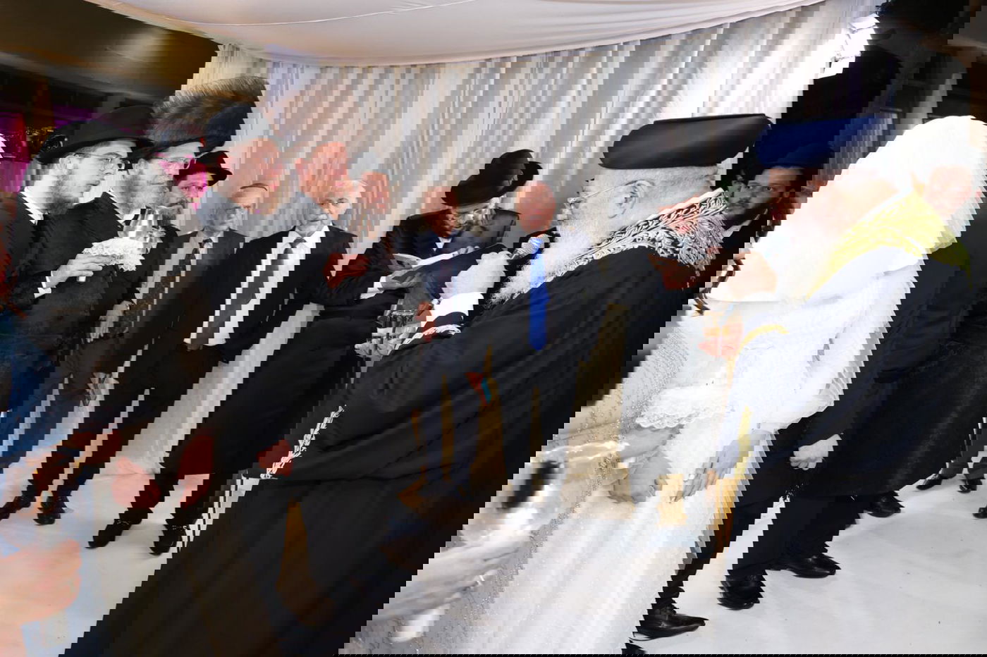 הרב ובר-ארליך חיתן את בנו; הראשל"צ הגאון רבי שלמה עמאר סידר חופה וקידושין