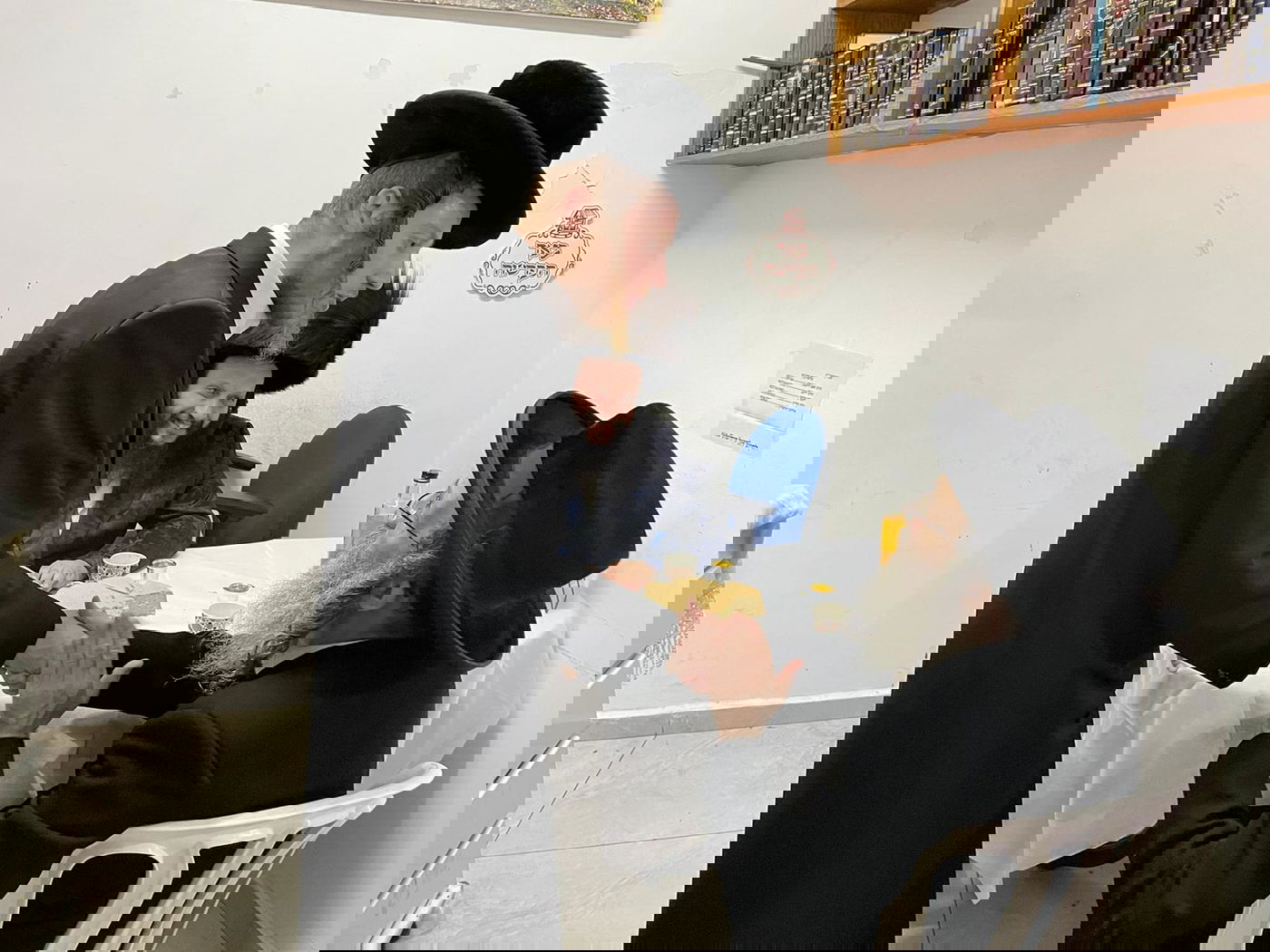 'חלאקה' לנכד האדמו"רים משומרי אמונים קריית גת וזאבליטוב