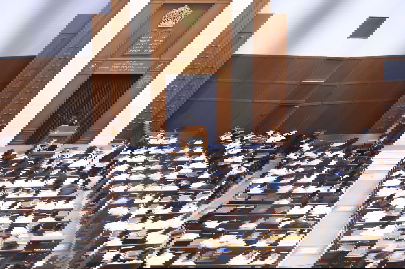 הגר"ד לנדו חיזק את 'מיר ברכפלד' • תיעוד