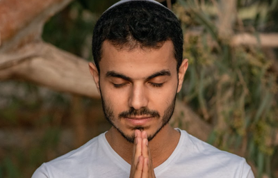 נתנאל נגר מחדש את קרליבך: "ממקומך"